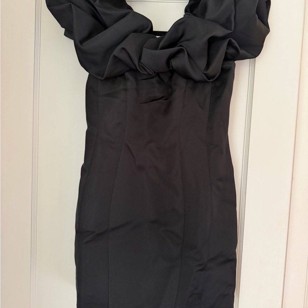 Fashion Nova Black Strapless Dress with Dramatic Sculpted Ruffle 1980s prom styl - Picture 2 of 3